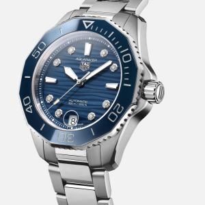 TAG Heuer Aquaracer
Professional 300 Date